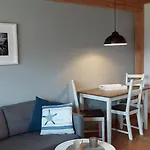 Boddenhus Auf Ruegen - Und דירה *