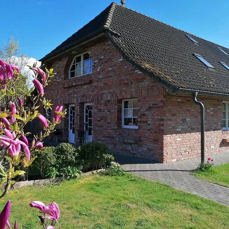Boddenhus Auf Ruegen - Und Appartement *