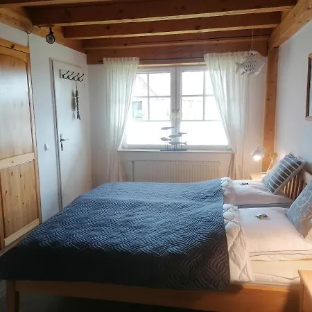 Appartement Boddenhus Auf Ruegen - Und Rappin