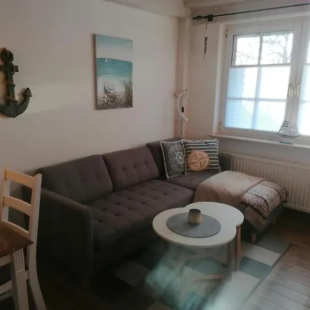 Boddenhus Auf Ruegen - Und * Rappin