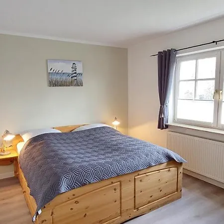 Boddenhus Auf Ruegen - Und Apartmán *