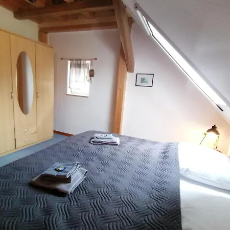 Boddenhus Auf Ruegen - Und Apartment *
